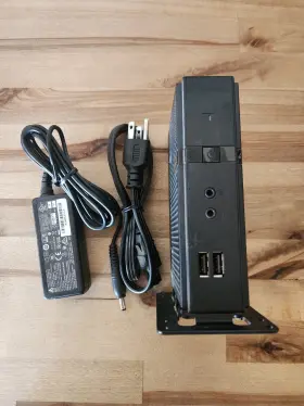 T176 Atrust Thin Client - Used Power Adapter Included