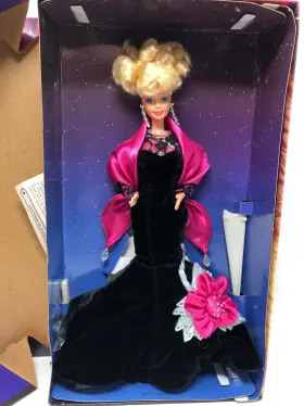 12077 Barbie Designer Theatre Elegance