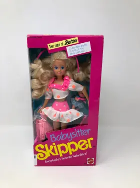 9433 Barbie Babysitter Skipper Doll 1990