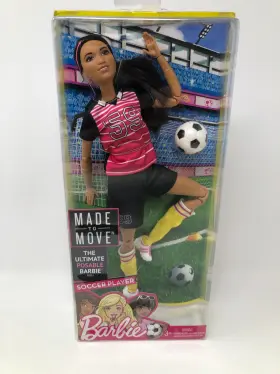 Fcx82 Barbie Made To Move Soccer Player Doll Brunette