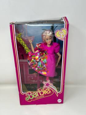 Barbie Hyb84 Weird - The Movie