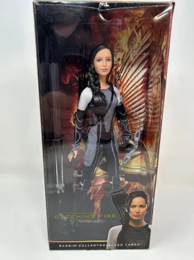 X8251 Barbie Pop Culture Hunger Games Katniss Catching Fire 2013 Doll