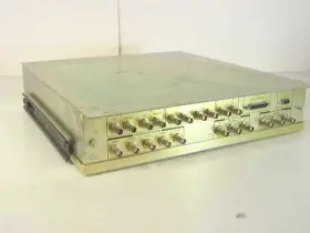 Igs-1614-63 Tektronix I/o Trigger Interconnect Control Module 161-420-63