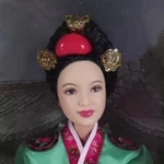 Princess Of The Korean Court Barbie B5870 2004 Dolls World New. Price: $29.99.