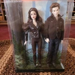 2012 Mattel Barbie Collector Pink Label Twilight Breaking Dawn Bella & Edward New. Price: $165.00.