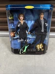 Barbie The X-files Agents Scully And Mulder & Ken Dolls Giftset 19630 New. Price: $49.99.