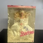 Vintage 1991 Dream Bride Barbie Doll Wedding Romance Satin Lace #1623 New. Price: $53.68.