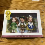25TH Anniversary Barbie Collector Friends Of The World Europe Kelly Pink Label New. Price: $53.87.