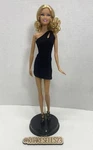 2009 Barbie Basics Model 06 Collection 001 Black Label R9917 Used. Price: $39.99.
