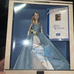 Barbie Grand Entrance Doll - Carter Bryant 2000 Misb #28533 New. Price: $38.00.